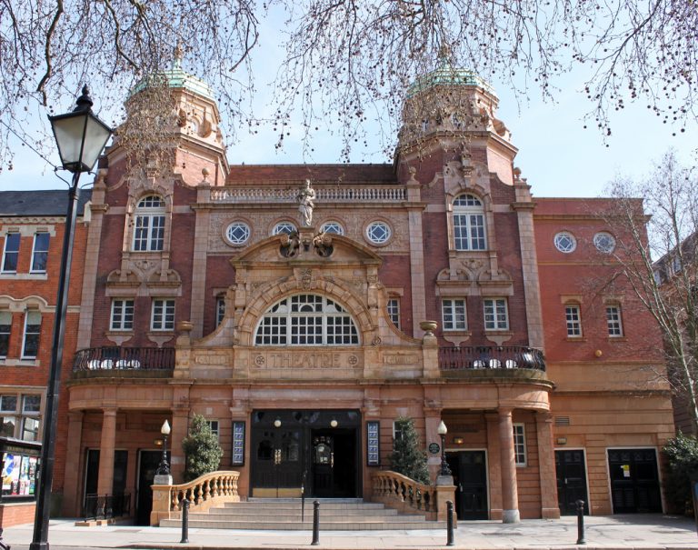 6924162916 d389d9654d b1 1 768x605